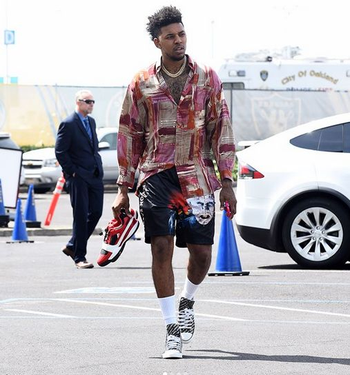 量短位碰墙 量短位碰墙